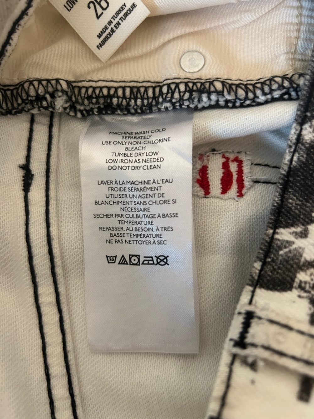 Urban Outfitters BDG newspaper print bengaline low-rise flare trousers - Picture 10 of 11